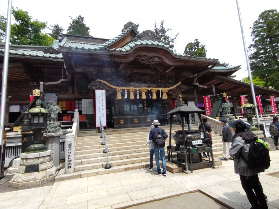 薬王院本堂