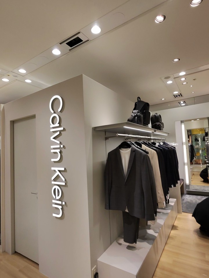 CALVIN KLEIN 高島屋新宿店 - 代々木/メンズファッション | Pathee(パシー)