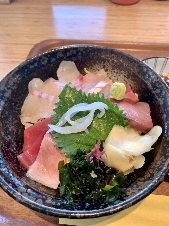 海鮮丼1,200円