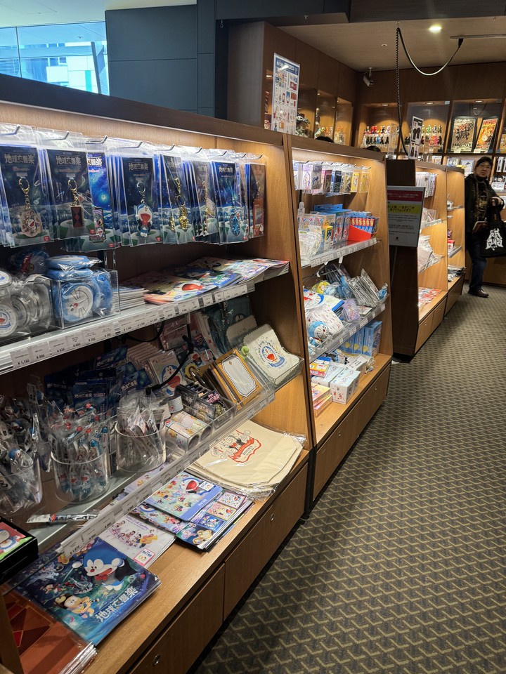 TOHOシネマズの店内のショップ