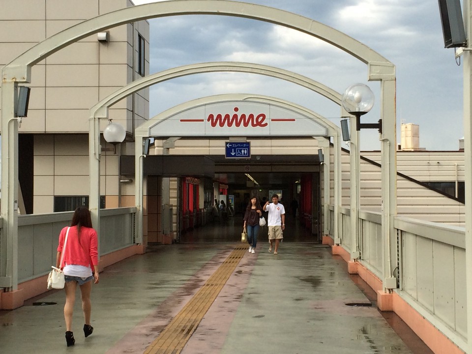 JR桶川駅直結です