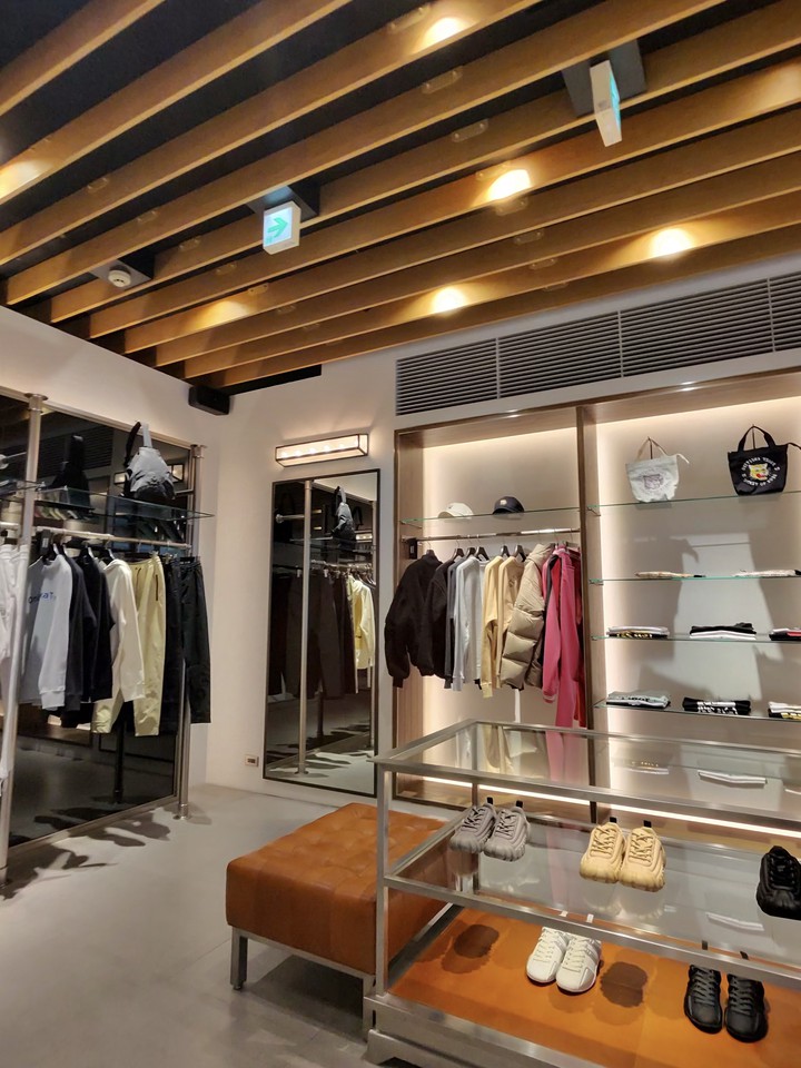 店内の売り場