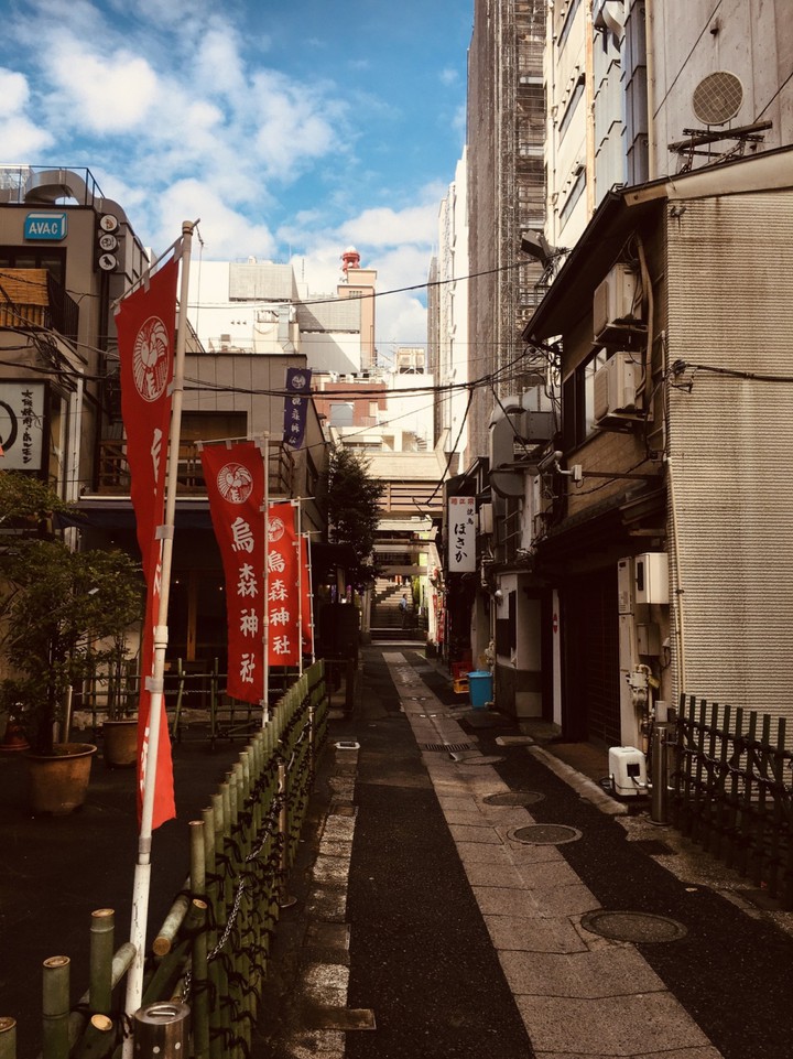 烏森神社の画像。