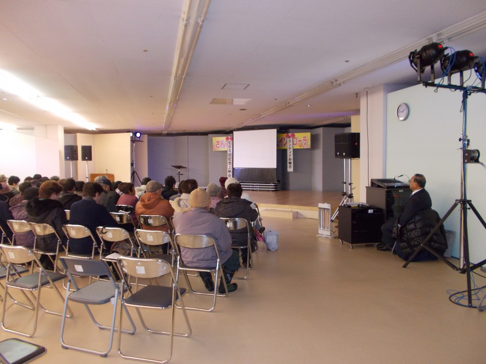 高齢者が多いですネ！