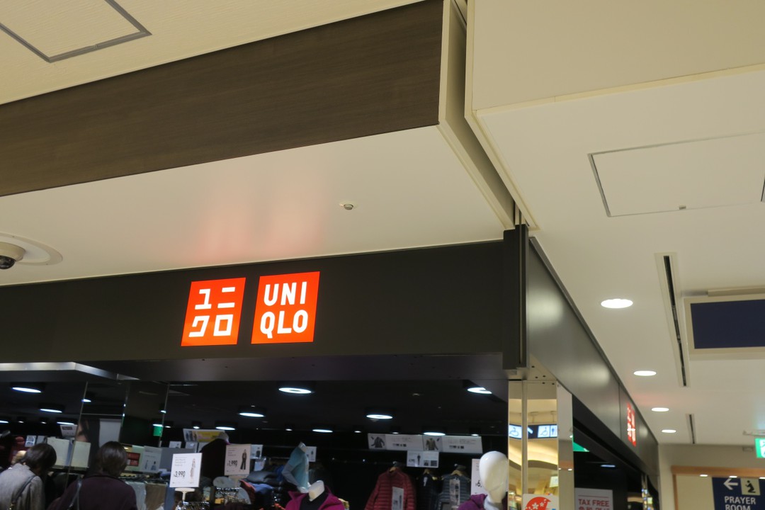 小さいお店です