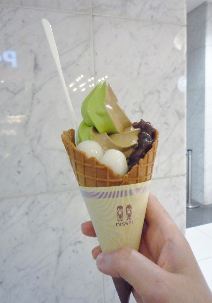 抹茶・ほうじ茶・あんこ・白玉団子ソフトクリーム！