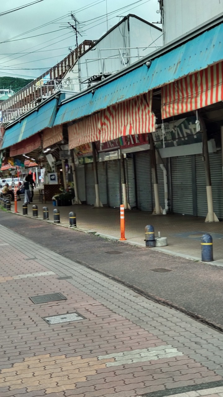 お店が並ぶ