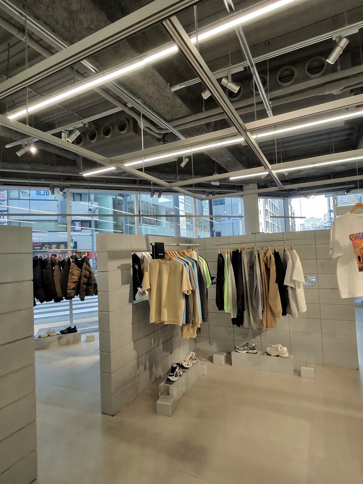 atmosの店内の様子