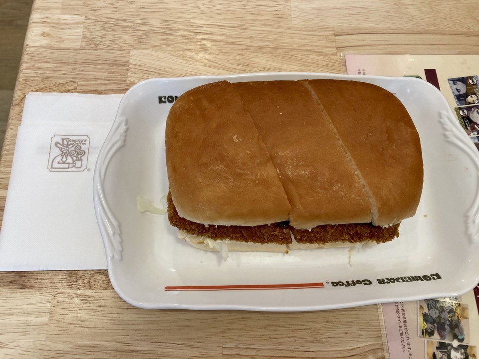 デカイ！美味！みそカツサンド