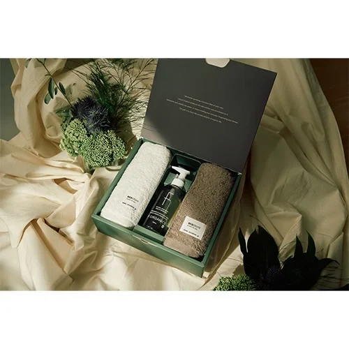 Cosme Kitchenのハンドウォッシュ＆タオルGIFTの画像。