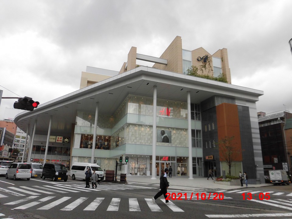 目立つ建物
