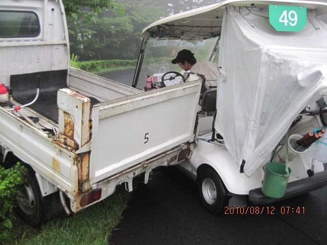 朝からカート事故