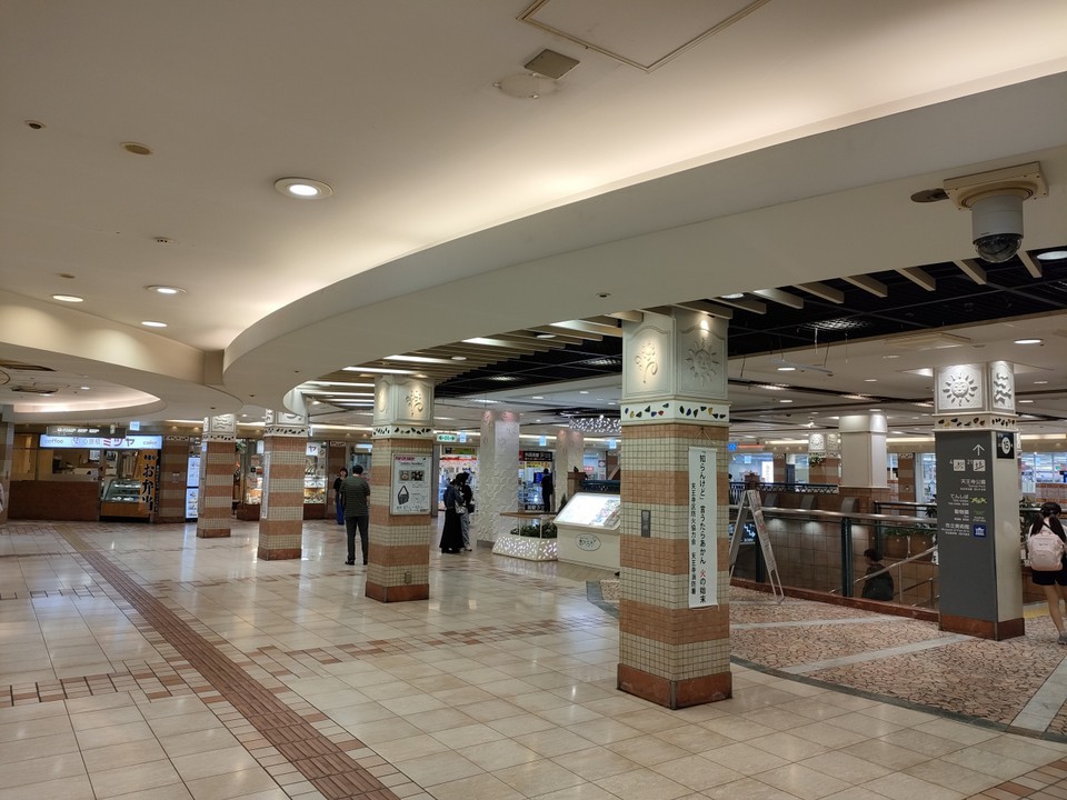  アベノ地下街の画像。