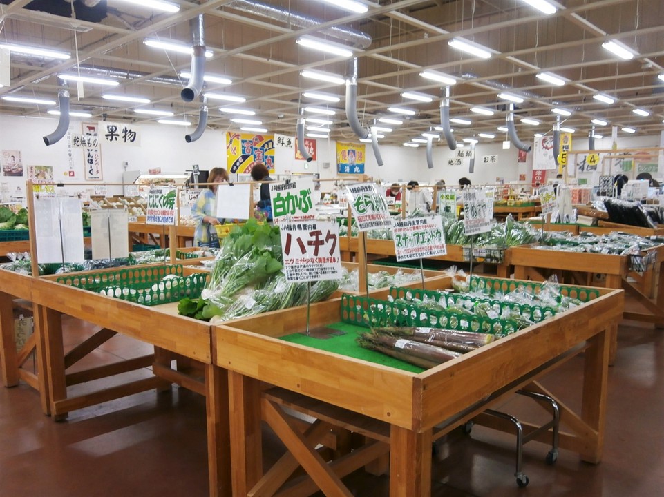 野菜売り場　入荷が無し？