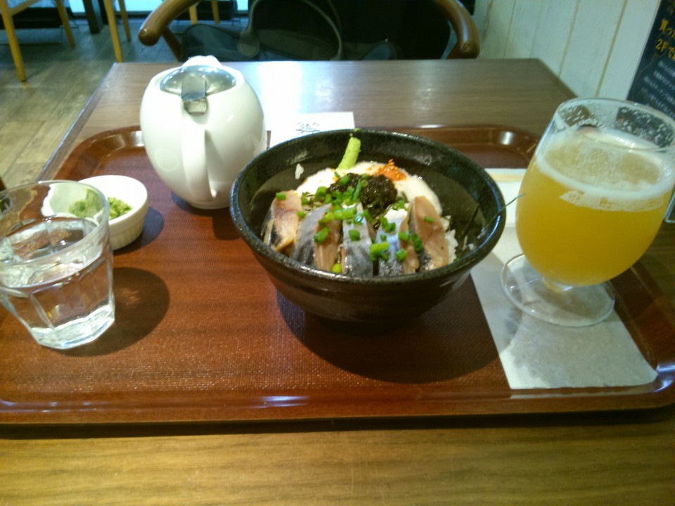 料理とビール