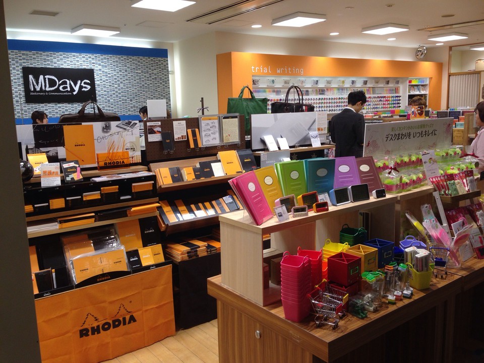 MDAYS 店内