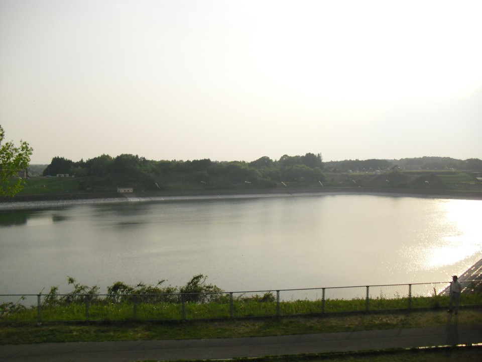 隣の水晶湖