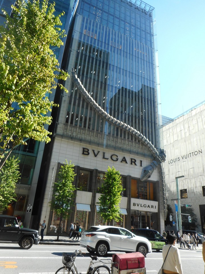 ブルガリ銀座店の外観画像。