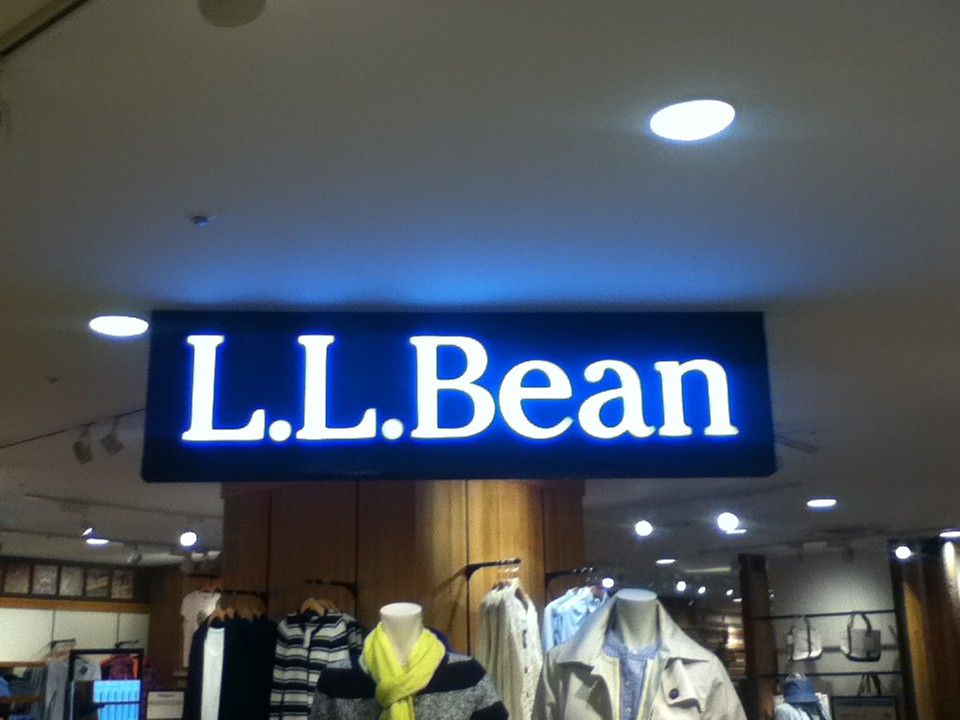 店頭付近