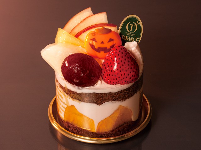 ハロウィン仕様のケーキの画像。