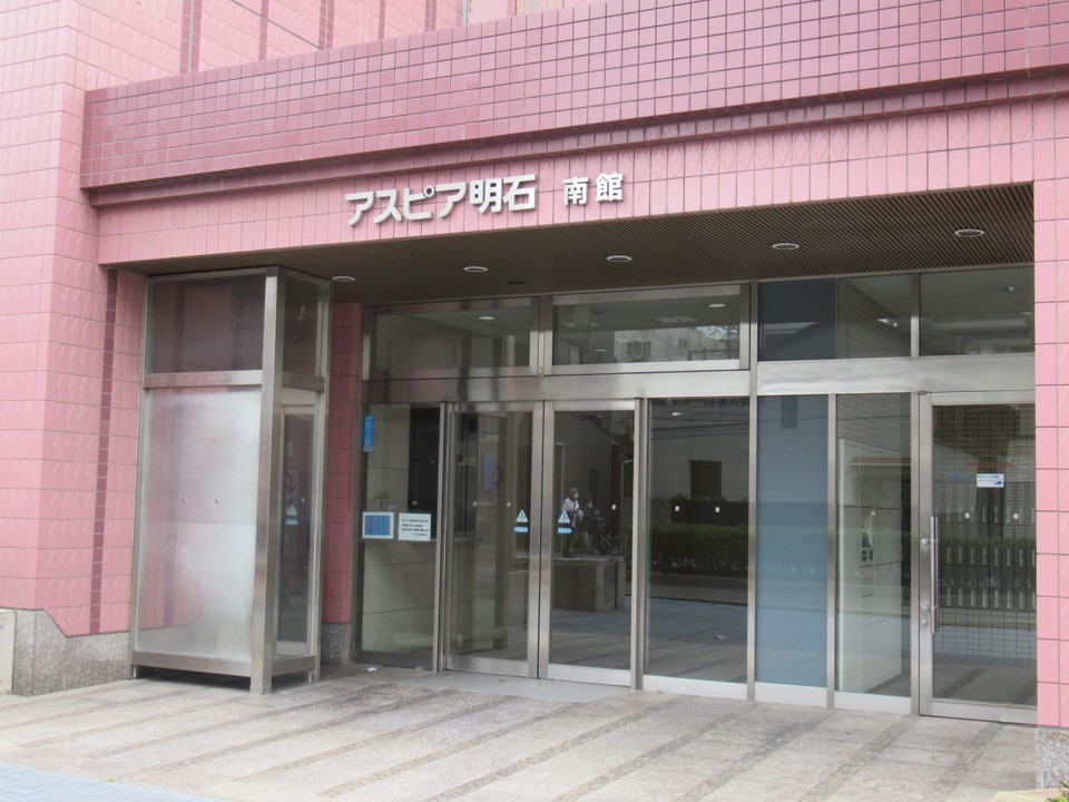 南館の入口