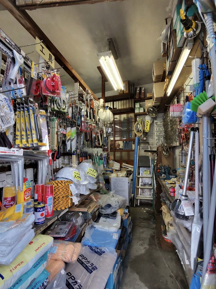 菊屋の店内の売り場