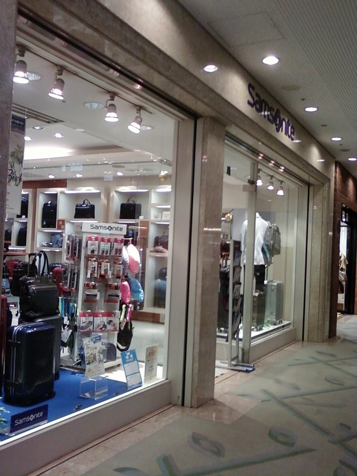 お店の入り口そばです。