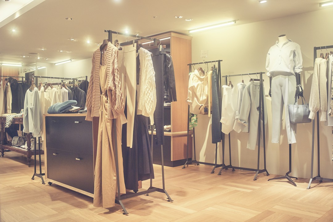 本当に信頼出来る店 Conte Le martinique ルミネ新宿 新線新宿/レディース - カーディガン